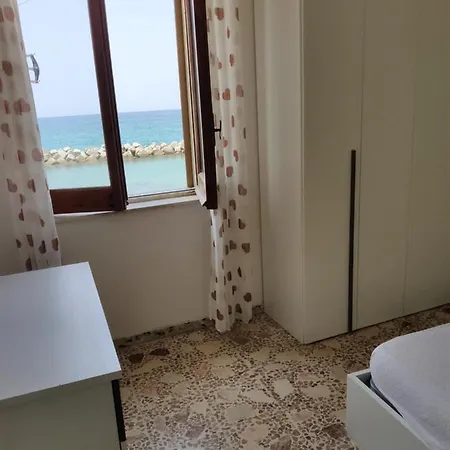 Hébergement de vacances La Terrazza Sul Mare *